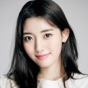 정다빈 ดาวน์โหลดและฟังเพลงฮิตจาก 정다빈