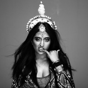 Raja Kumari ดาวน์โหลดและฟังเพลงฮิตจาก Raja Kumari