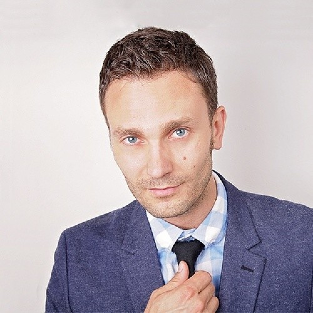 Erick Macek