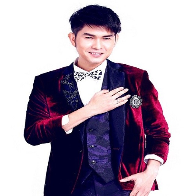 กุ้ง สุธิราช อาร์ สยาม