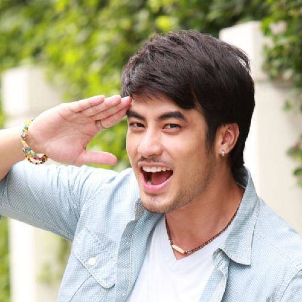Boy Pakorn 