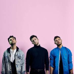 PUBLIC ดาวน์โหลดและฟังเพลงฮิตจาก PUBLIC