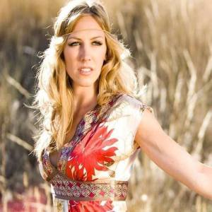 Katey Laurel ดาวน์โหลดและฟังเพลงฮิตจาก Katey Laurel