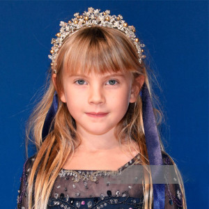 Willow Sage Hart ดาวน์โหลดและฟังเพลงฮิตจาก Willow Sage Hart