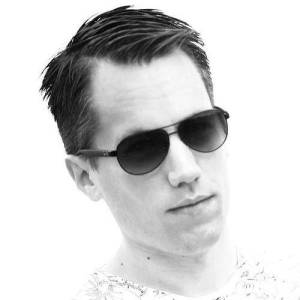 Spurious ดาวน์โหลดและฟังเพลงฮิตจาก Spurious