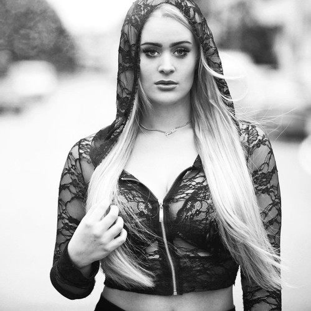 Janely