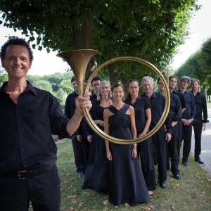 Compagnia di Punto ดาวน์โหลดและฟังเพลงฮิตจาก Compagnia di Punto