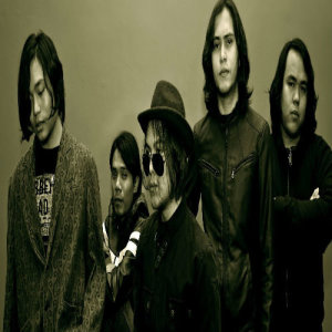 Pitahati ดาวน์โหลดและฟังเพลงฮิตจาก Pitahati