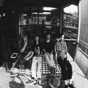 Death Of Heather ดาวน์โหลดและฟังเพลงฮิตจาก Death Of Heather