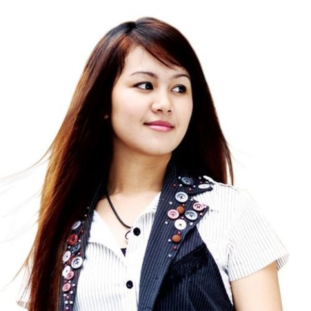 เดียร์ ศศิธร