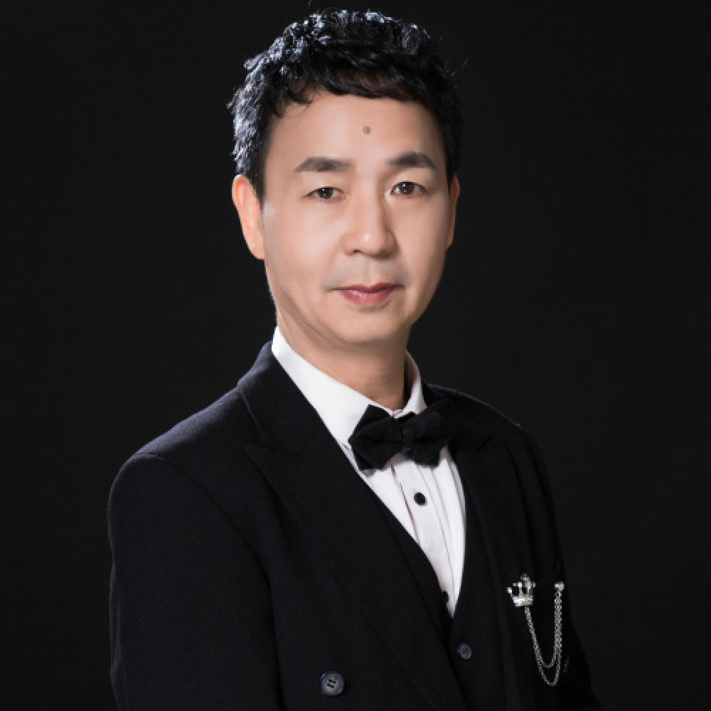 吴清华