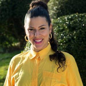 Jasmin Gabay ดาวน์โหลดและฟังเพลงฮิตจาก Jasmin Gabay