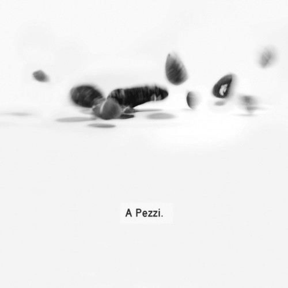 A Pezzi