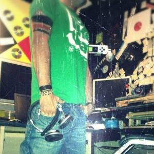 Stylus Robb ดาวน์โหลดและฟังเพลงฮิตจาก Stylus Robb