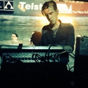 Croatian Amor ดาวน์โหลดและฟังเพลงฮิตจาก Croatian Amor