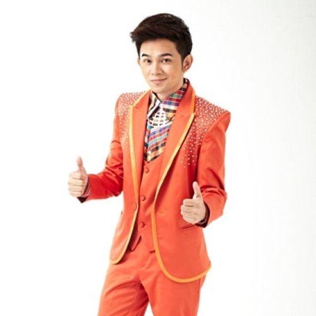 ไทด์ วัชรินทร์