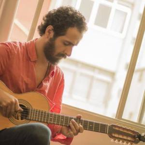 Phillip Long ดาวน์โหลดและฟังเพลงฮิตจาก Phillip Long