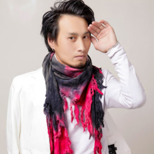 韩喜 ดาวน์โหลดและฟังเพลงฮิตจาก 韩喜