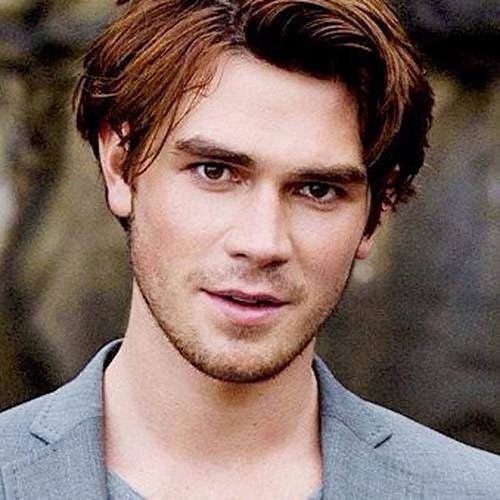 Kj Apa