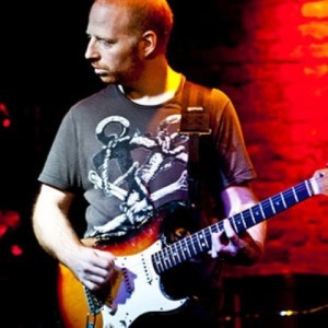 Oz Noy ดาวน์โหลดและฟังเพลงฮิตจาก Oz Noy