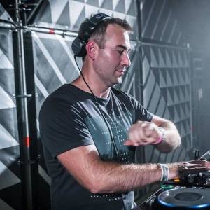 Miquel ดาวน์โหลดและฟังเพลงฮิตจาก Miquel