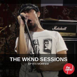 Dengarkan lagu 180 Derajat nyanyian Morfem dengan lirik