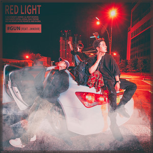 收聽샵건的Red Light歌詞歌曲
