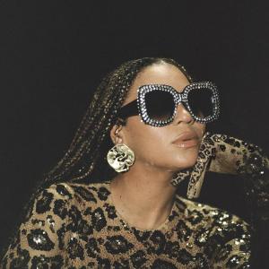 Beyoncé ดาวน์โหลดและฟังเพลงฮิตจาก Beyoncé