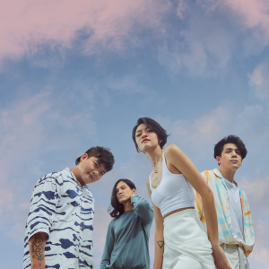 KLEAR ดาวน์โหลดและฟังเพลงฮิตจาก KLEAR