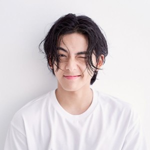 영둥이 ดาวน์โหลดและฟังเพลงฮิตจาก 영둥이