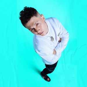 Gavin D ดาวน์โหลดและฟังเพลงฮิตจาก Gavin D