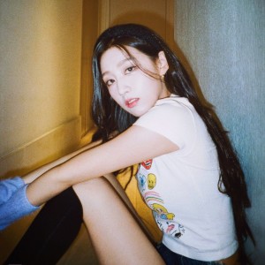 Yein Jung Yein ดาวน์โหลดและฟังเพลงฮิตจาก Yein Jung Yein