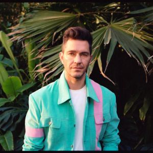 Andy Grammer ดาวน์โหลดและฟังเพลงฮิตจาก Andy Grammer