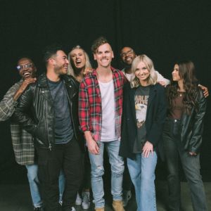 Elevation Worship ดาวน์โหลดและฟังเพลงฮิตจาก Elevation Worship