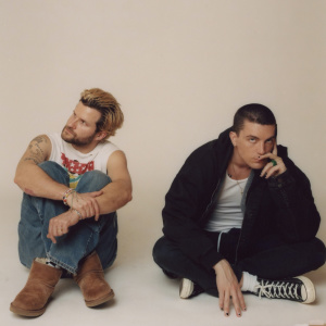 LANY ดาวน์โหลดและฟังเพลงฮิตจาก LANY