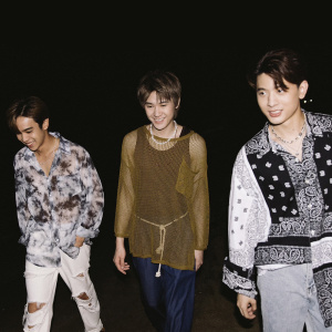 TRINITY ดาวน์โหลดและฟังเพลงฮิตจาก TRINITY