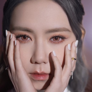 G.E.M. 邓紫棋 ดาวน์โหลดและฟังเพลงฮิตจาก G.E.M. 邓紫棋
