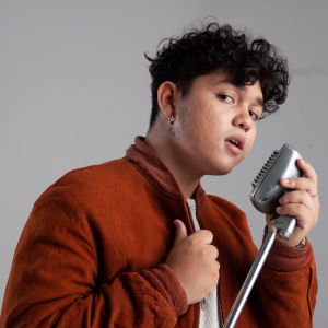 KJ ดาวน์โหลดและฟังเพลงฮิตจาก KJ