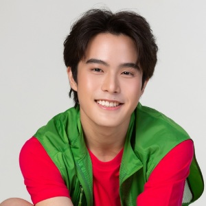 Ford Allan ดาวน์โหลดและฟังเพลงฮิตจาก Ford Allan
